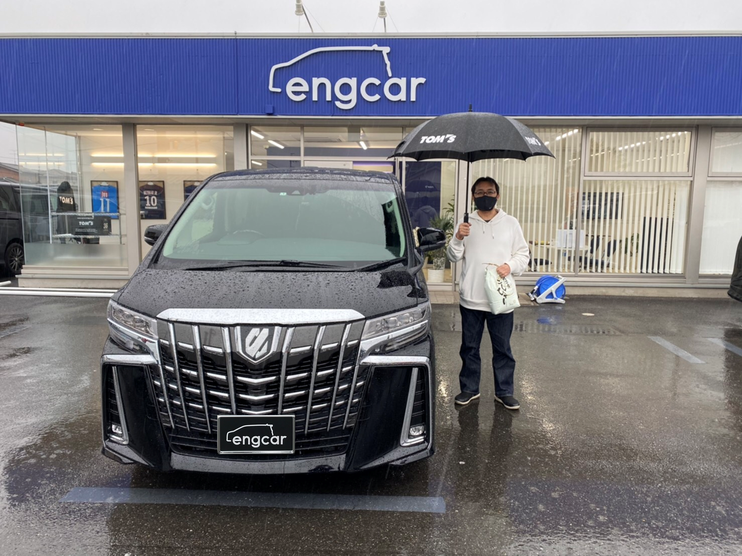 納車紹介 H様 新車アルファード2 5s Cパッケージ ご納車おめでとうございます 車買取 査定なら高額買取のeng
